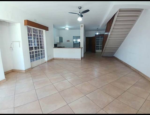 3 BEDROOM TOWNHOUSE FOR SALE IN BRACKENHURST